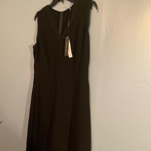 Elie Tahari dress, NWT. From smoke-free home